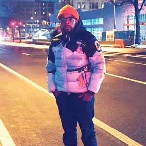 Meet your Posher, Izeem